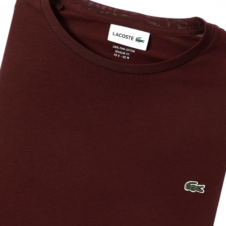 Lacoste - Maglietta con logo del coccodrillo ricamato, vestibilità regolare Bordeaux