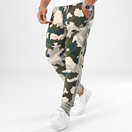 Adidas Performance - Pantalones Jogging Camo IV7384 Beige Verde Caqui Camuflaje