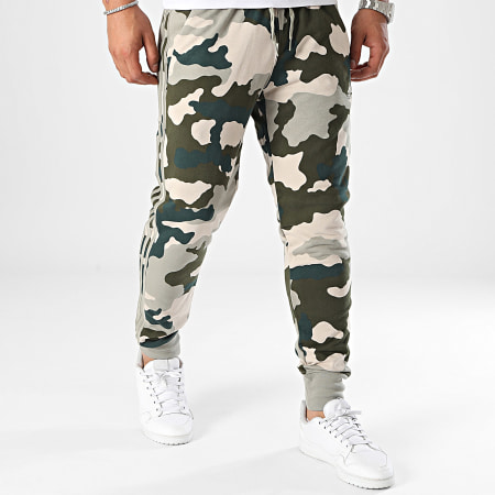 Adidas Sportswear - Camo joggingbroek IV7384 Beige Groen Khaki Camouflage