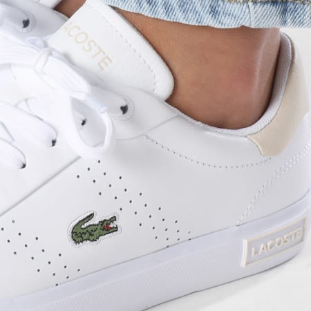 Lacoste - Baskets Femme Powercourt 2.0 2242 White Off White