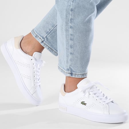Lacoste - Baskets Femme Powercourt 2.0 2242 White Off White
