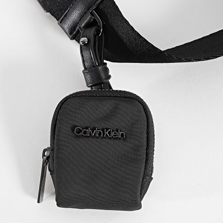 Calvin Klein - Maletín de nylon Cube Reporter 2113 Negro