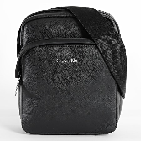 Calvin Klein - Must Reporter 1863 Bolso Negro