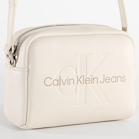 Calvin Klein - Bolso de mujer Sculpted Camera Bag18 Mono 2220 Beige
