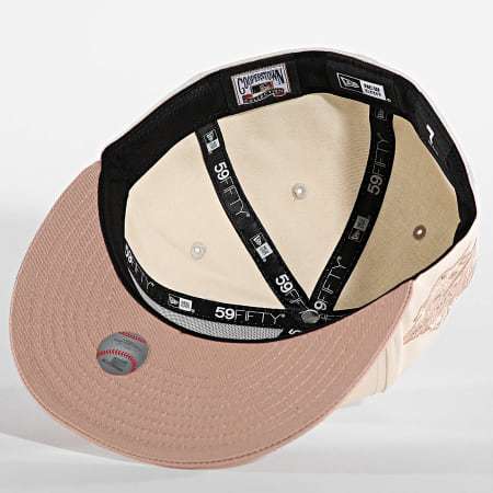 New Era - Cappellino con patch laterale 59Fifty 7 NY 60565161 Beige Marrone chiaro