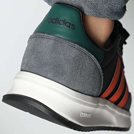 Adidas Performance - Run 70s 2.0 Sneakers IH8591 Core Black Semi Impact Orange Carbon