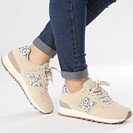 New Balance - Dames 574 WL574IH2 Beige Luipaard Sneakers