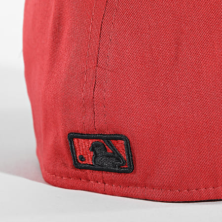 New Era - Gemonteerde essentiële pet 39 NY 60565111 Rood