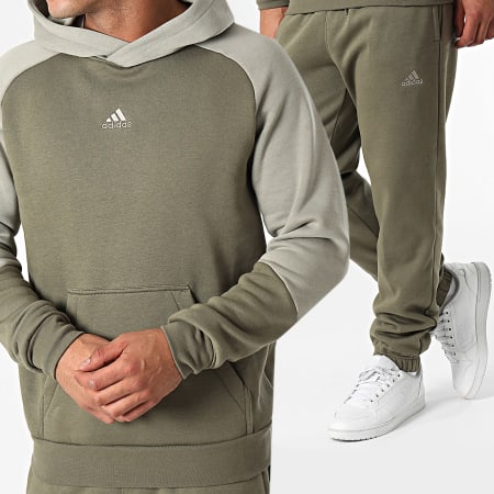 Adidas Sportswear - IY6670 Kaki groen trainingspak