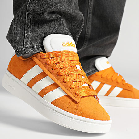 Adidas Sportswear - Cestini Grand Court Alpha 00s IH3844 Equipaggio Arancione Off White