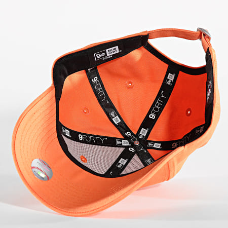 New Era - Gorra de la Liga Femenina 9Forty NY Essential 60565228 Naranja