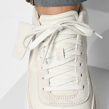 Clarks - Sneakers in pelle bianca