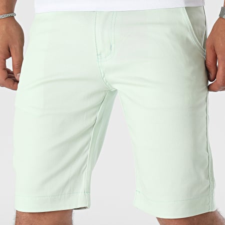 Classic Series - Pantalones cortos chinos verde claro