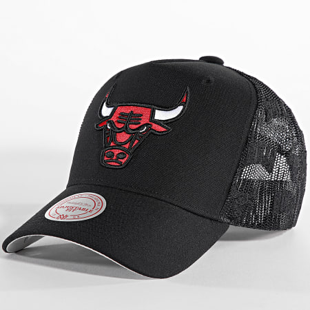 Mitchell and Ness - Chicago Bulls Monogram Trucker Cap Zwart