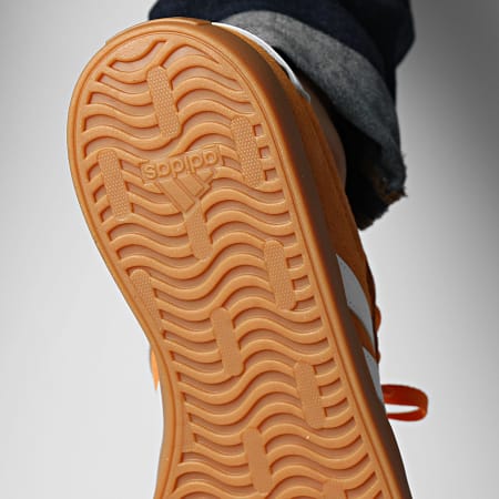 Adidas Sportswear - Baskets VL Court 3.0 IF4472 Crew Orange Footwear White Gum 10