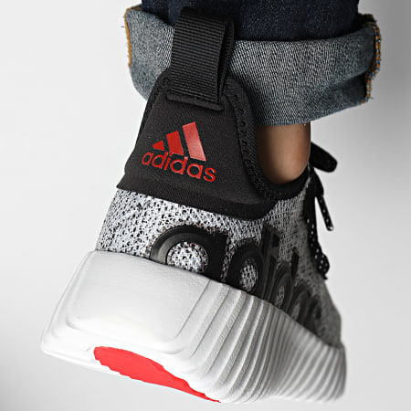 Adidas Sportswear - Scarpe da ginnastica Kaptir 3.0 IH4838 Footwear White Core Black Better Scarlet