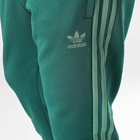 Adidas Originals - Pantalon Jogging A Bandes SST IY8729 Vert