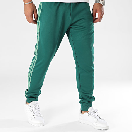 Adidas Originals - SST IY8729 Groene Joggingbroek met Band