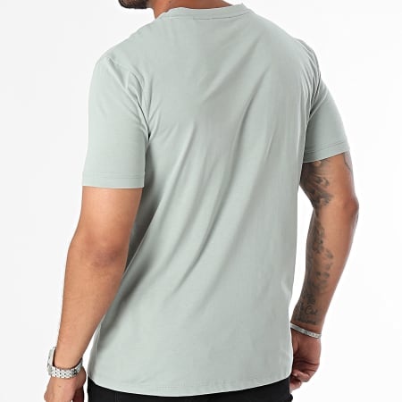 HUGO - T-shirt Diragolino 212 50447978 Verde chiaro