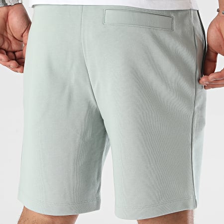 HUGO - Pantaloncini da jogging Diz 50466196 Verde chiaro