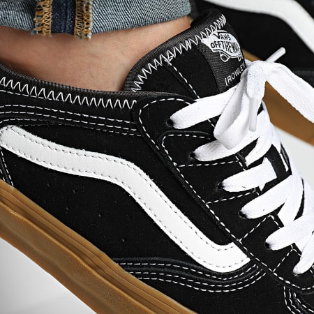 Vans - Scarpe da ginnastica classiche Rowley A4BTT9X11 Nero Bianco Gum