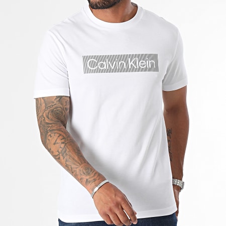 Calvin Klein - Box Stripped Logo Tee 3590 Blanco