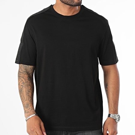 Armani Exchange - Camiseta 6DZTLA-ZJ9JZ Negra