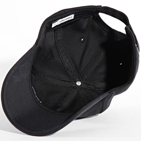 Calvin Klein - Gorra de metal bombardeada 2349 Negra