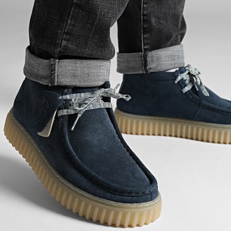 Clarks - Torhill Hi Blauw Suede schoenen