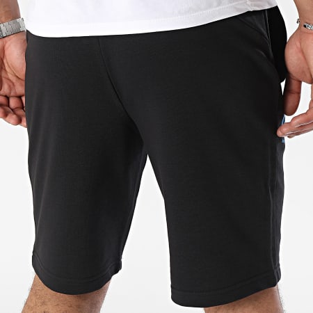 Puma - Pantalón corto OM Essential 778379 Negro