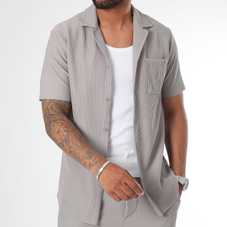 Frilivin - Set camicia a maniche corte e pantaloncini da jogging color taupe