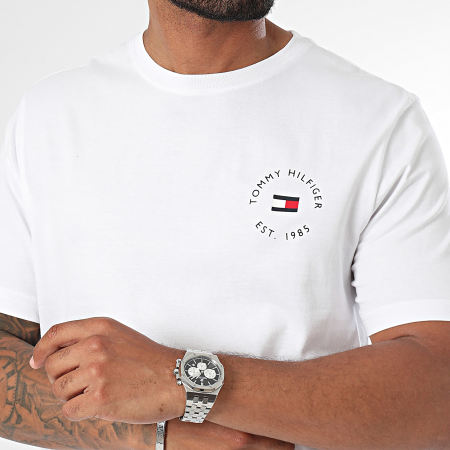 Tommy Hilfiger - Camiseta Roundle Logo Pecho 6482 Blanco