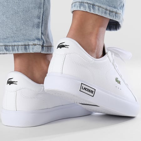 Lacoste - Baskets Femme Powercourt 222 White Black