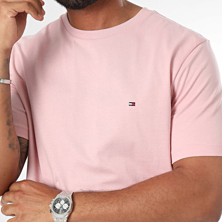 Tommy Hilfiger - Tee Shirt Regular Fit Essentieel 7267 Roze