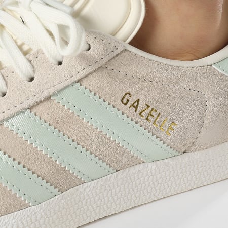 Adidas Originals - Gazelle Zapatillas Mujer W IG4398 Off White Verde Lino