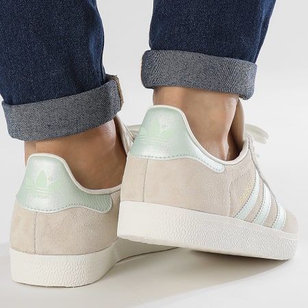 Adidas Originals - Scarpe da ginnastica Gazelle Donna W IG4398 Off White Linen Green