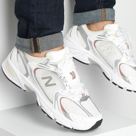 New Balance - 530 MR530SGA Wit Zilver Beige Sneakers