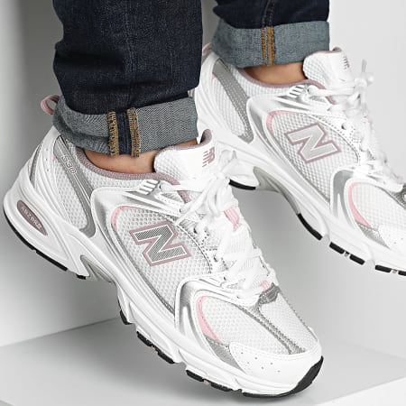 New Balance - Baskets 530 MR530SGC White Silver Pink