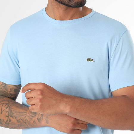 Lacoste - Tee Shirt Logo Brodé Crocodile Regular Fit Bleu Clair