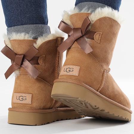 UGG - Bottes Femme Mini Bailey Bow II 1016501 Chestnut