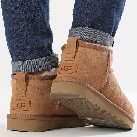 UGG - Botas Mujer Classic Ultra Mini 1116109 Castaño