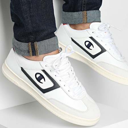 Champion - CL78 S22280 Wit Zwart Rood Sneakers