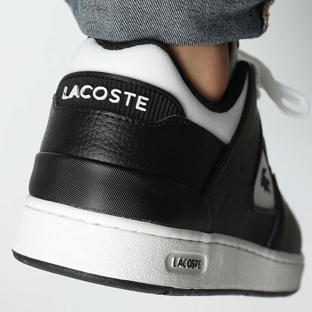 Lacoste - Court Cage 224 Zwart Wit Sneakers