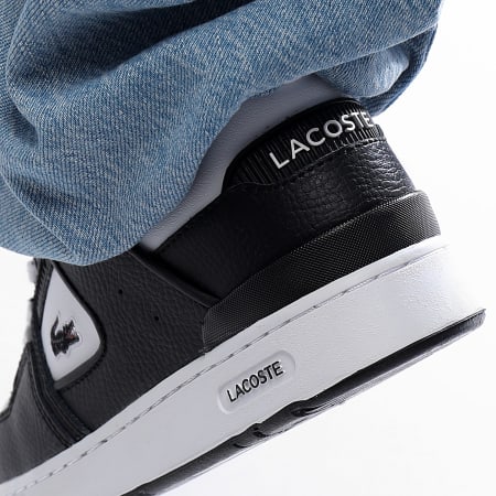 Lacoste - Court Cage 224 Zwart Wit Damesschoenen