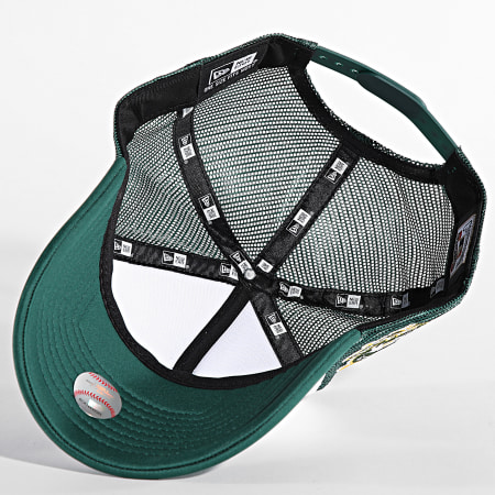 New Era - Oakland Athletics World Series Trucker Cap Wit Donkergroen