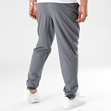 Under Armour - Pantalon Jogging UA Unstoppable 1388823 Gris