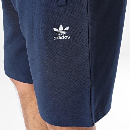 Adidas Originals - Essential Joggingshort IY8521 marineblauw