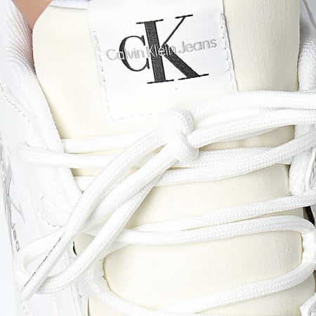 Calvin Klein - Baskets Retro Tennis Low Laceup 0985 C White B White Stormfront