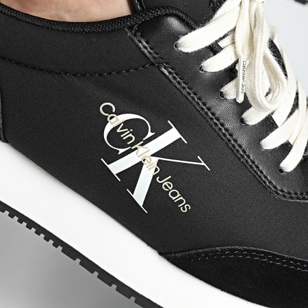 Calvin Klein - Baskets Retro Runner Low Mix 1032 Black Eggshell White