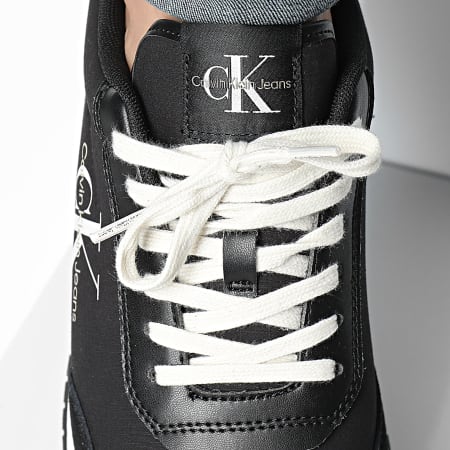 Calvin Klein - Baskets Retro Runner Low Mix 1032 Black Eggshell White